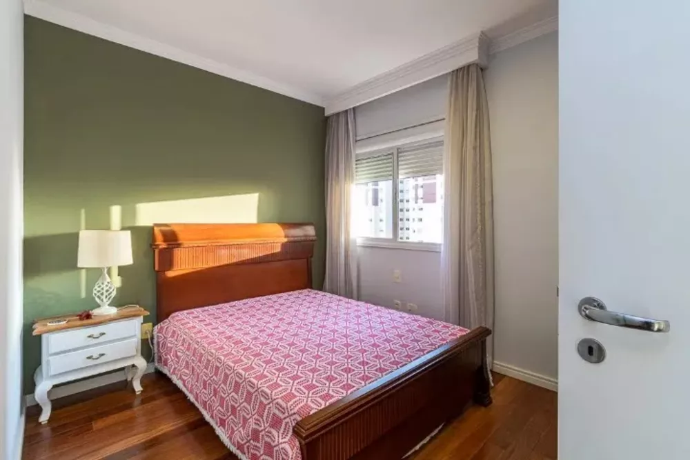 Apartamento à venda com 3 quartos, 168m² - Foto 8