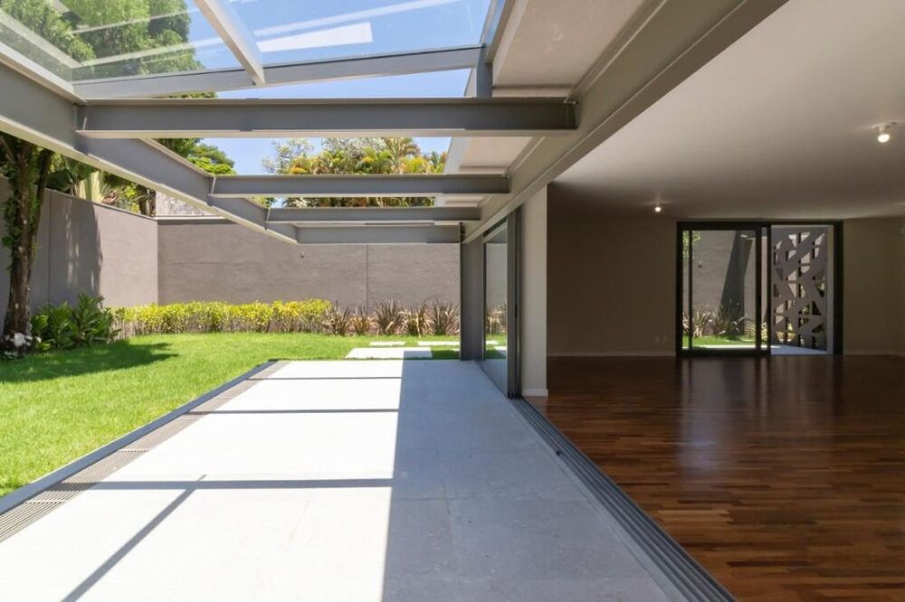 Casa, 4 quartos, 581 m² - Foto 1