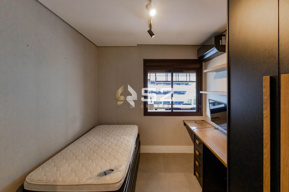 Apartamento, 3 quartos, 142 m² - Foto 2