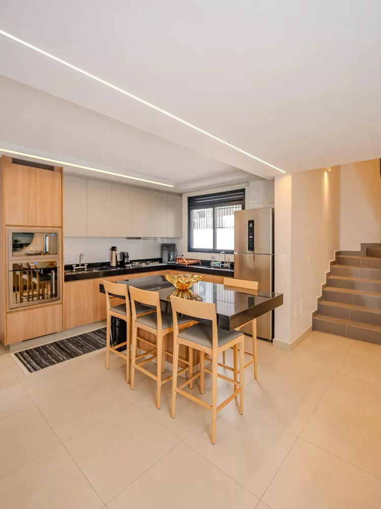 Casa, 2 quartos, 170 m² - Foto 2