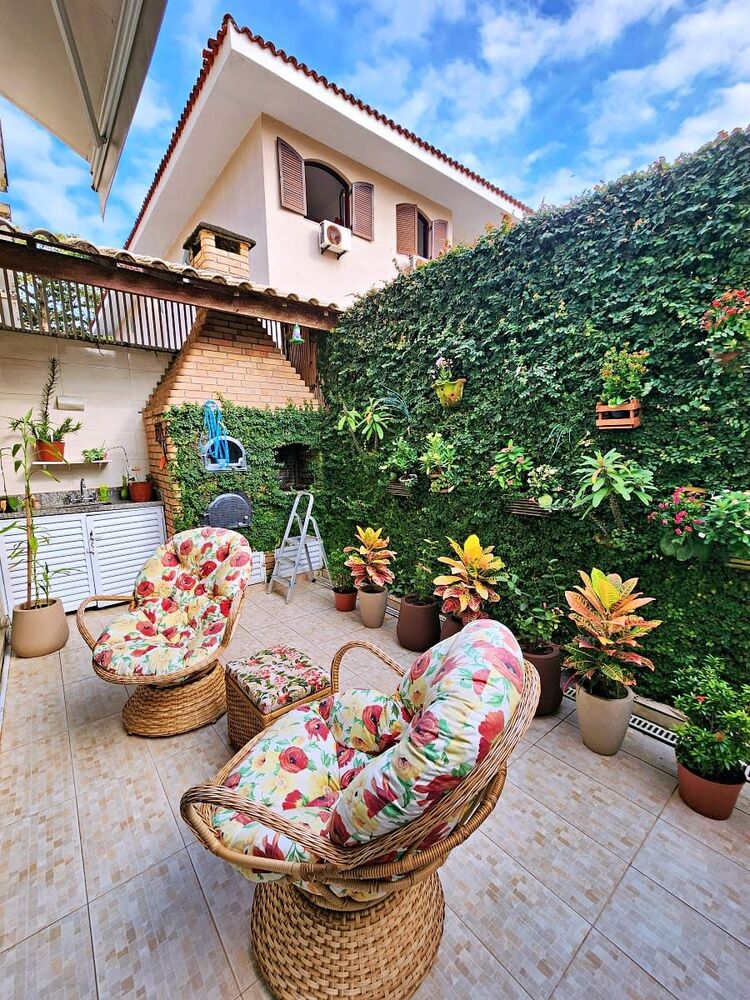 Casa à venda com 3 quartos, 248m² - Foto 7