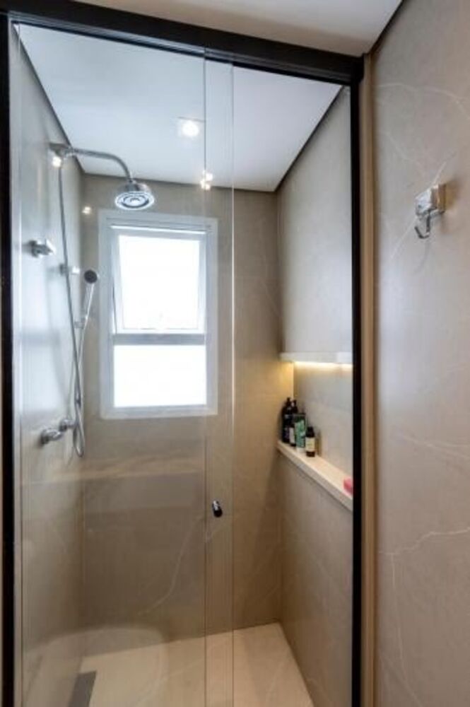 Apartamento à venda com 2 quartos, 69m² - Foto 2