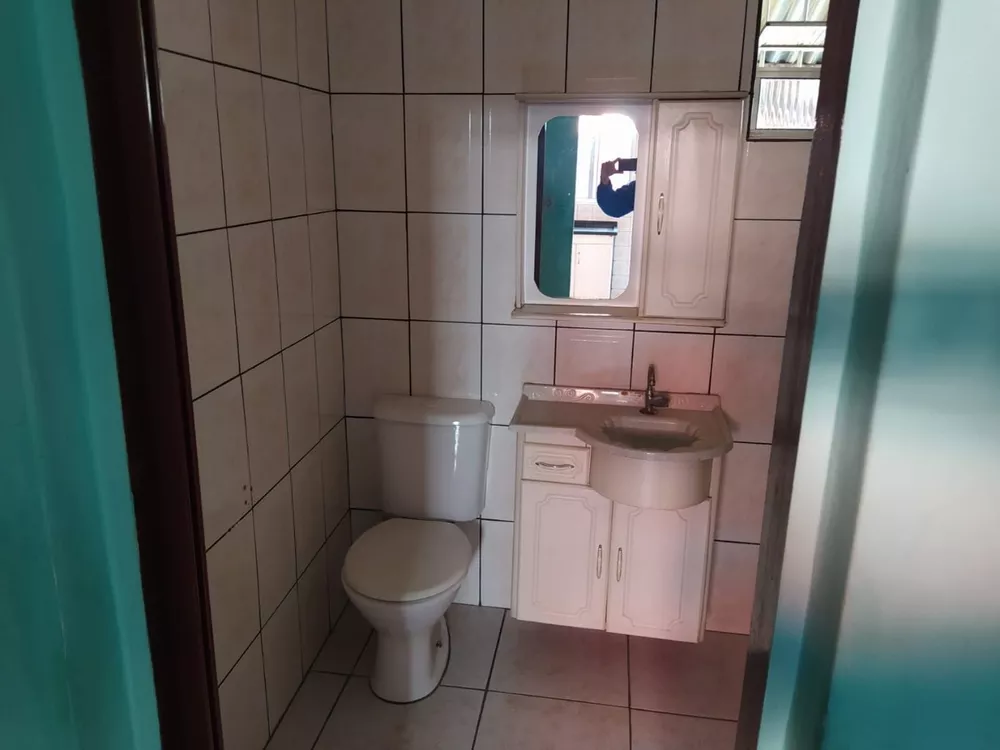 Casa, 4 quartos, 230 m² - Foto 2