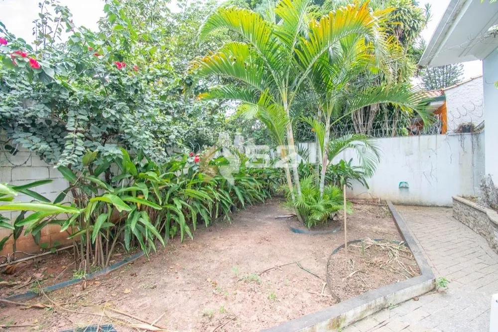 Casa, 3 quartos, 216 m² - Foto 2
