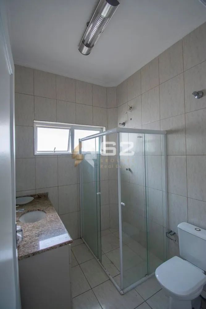 Casa, 3 quartos, 216 m² - Foto 3