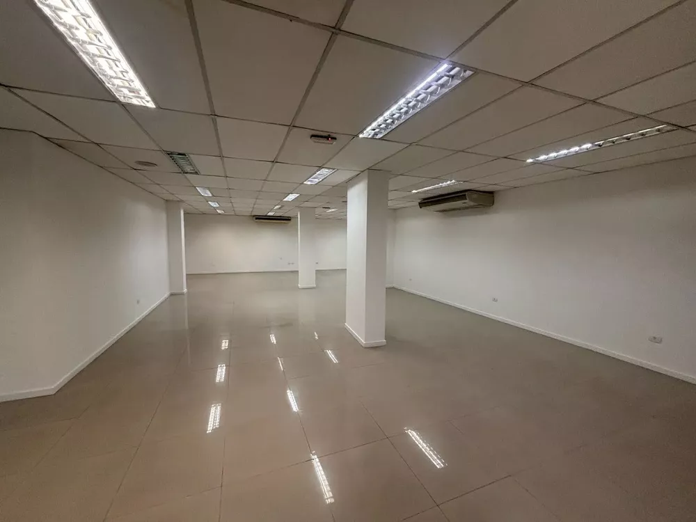 Loja-Salão, 625 m² - Foto 1