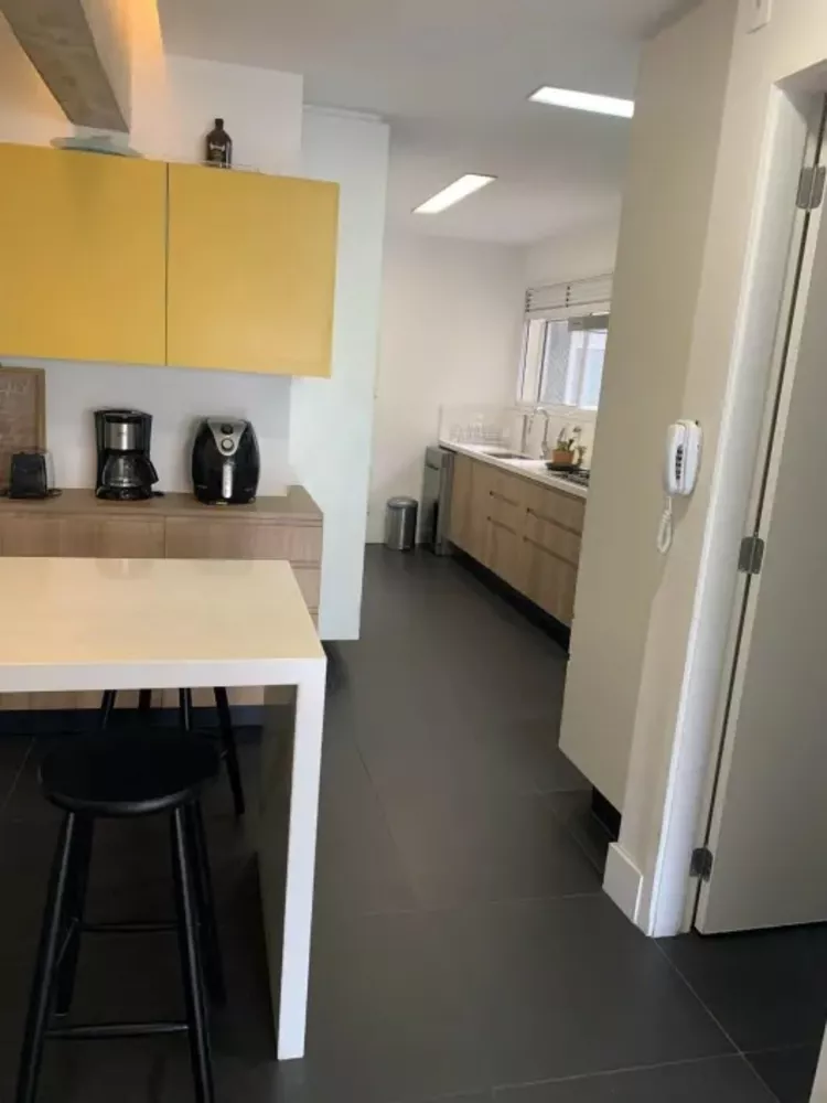 Apartamento, 3 quartos, 135 m² - Foto 1