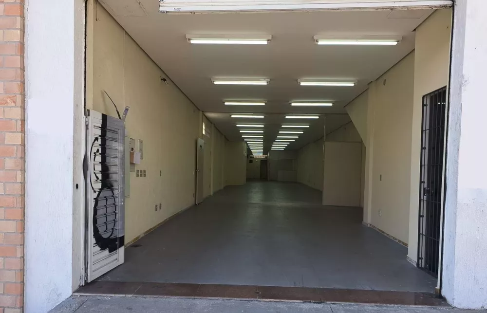 Loja-Salão, 240 m² - Foto 4
