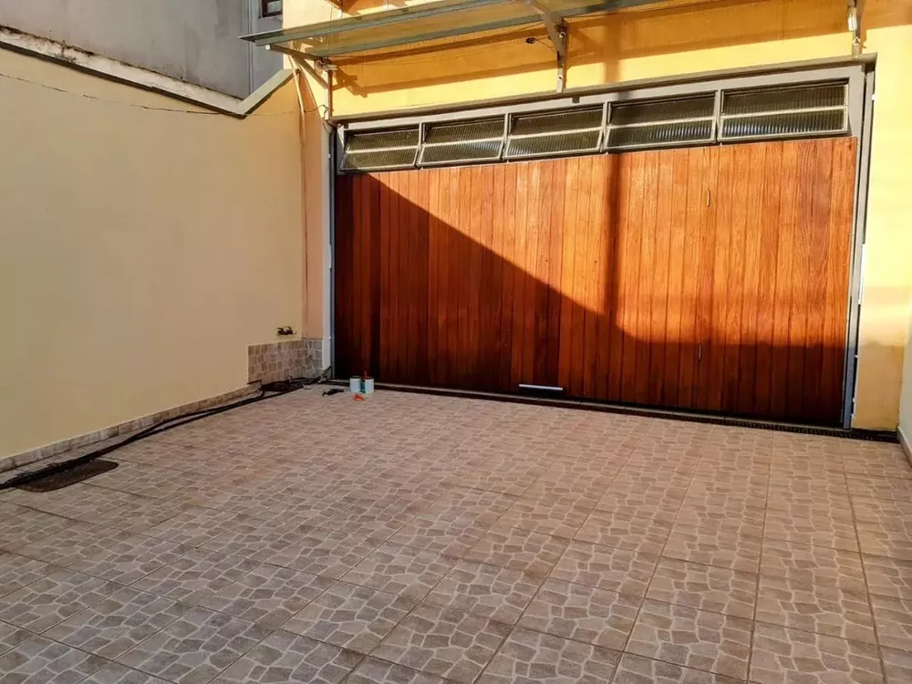 Sobrado, 3 quartos, 215 m² - Foto 1