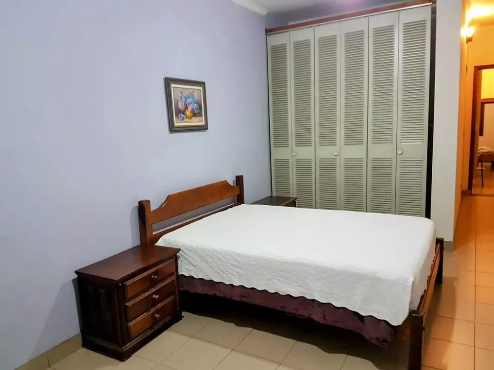 Sobrado, 3 quartos, 215 m² - Foto 2