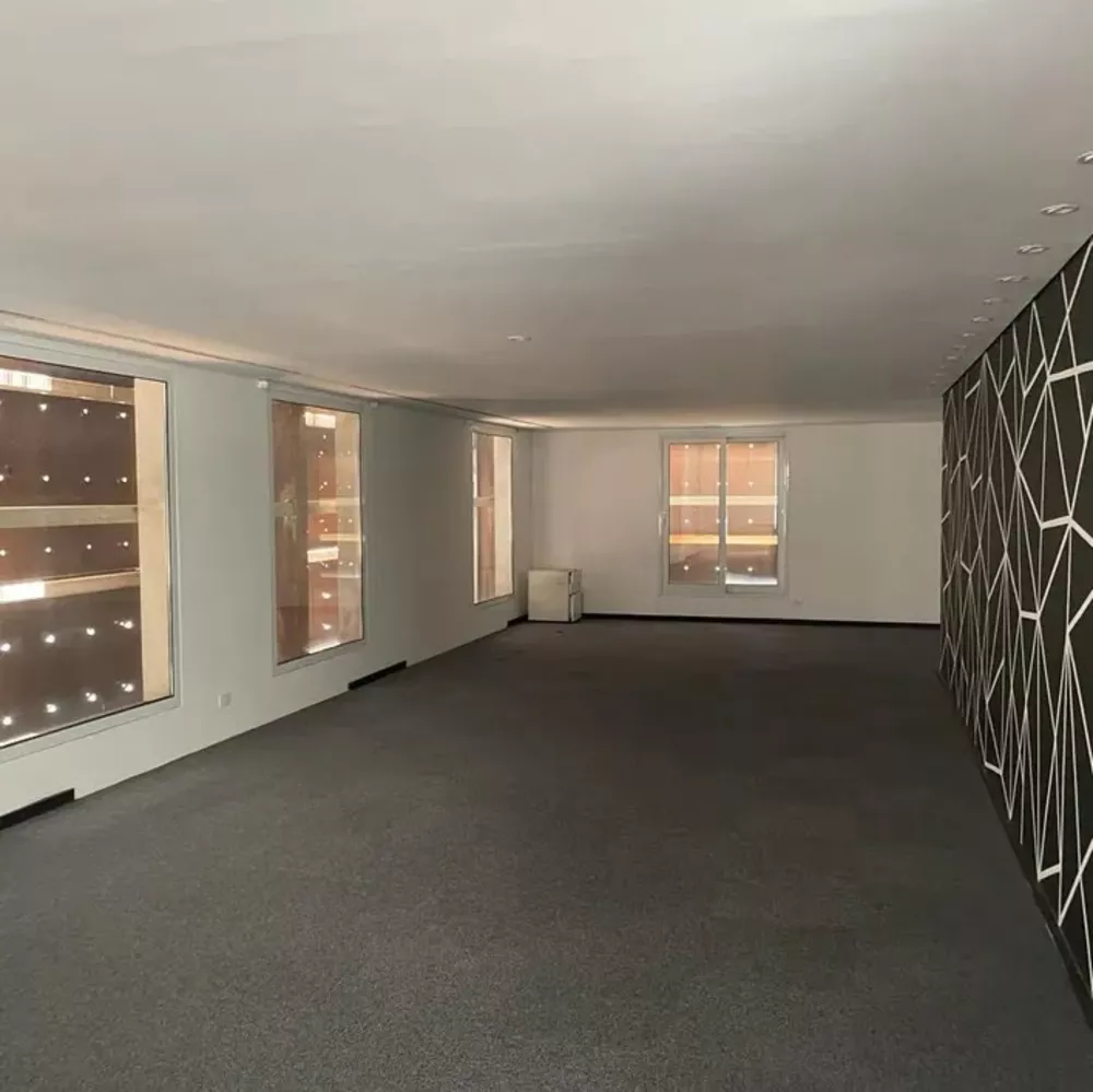 Prédio Inteiro, 858 m² - Foto 1