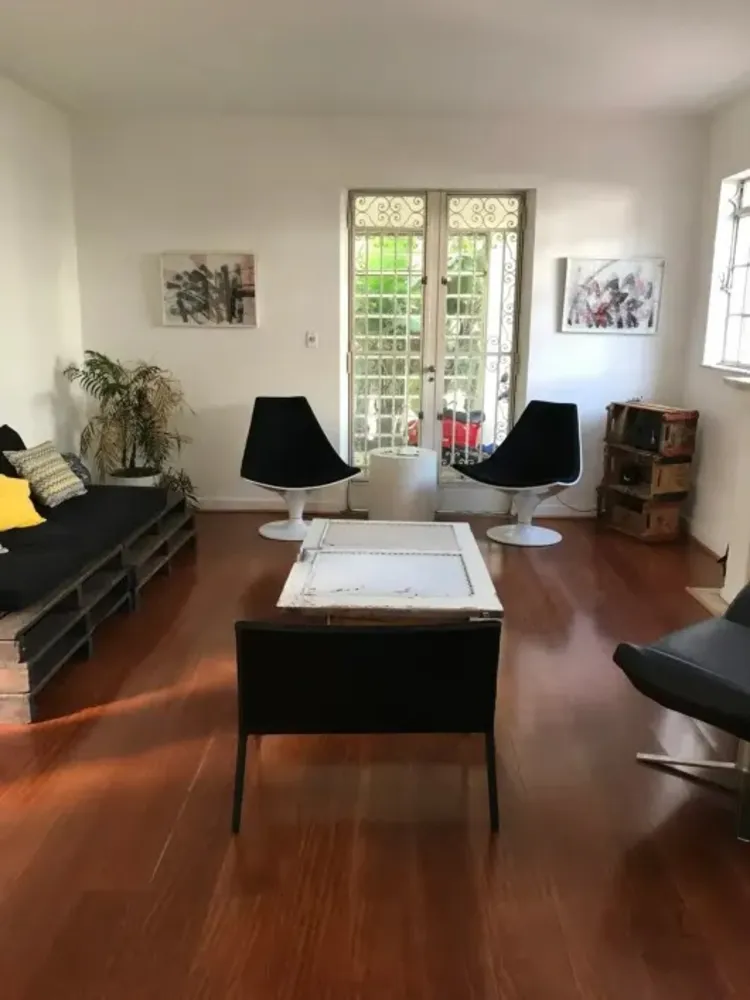 Sobrado, 6 quartos, 350 m² - Foto 2