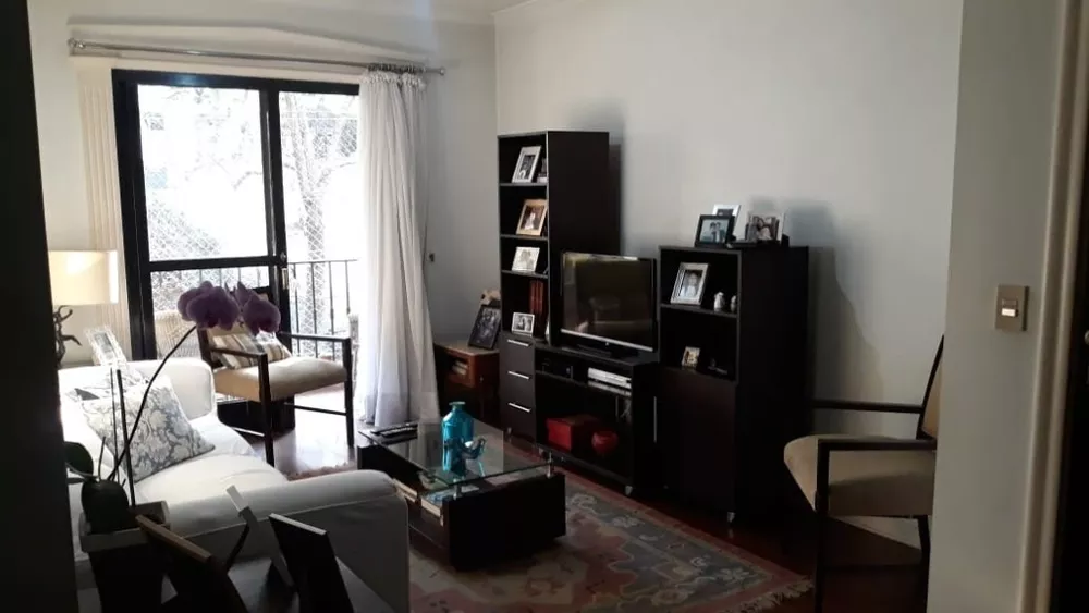 Apartamento à venda com 3 quartos, 115m² - Foto 2