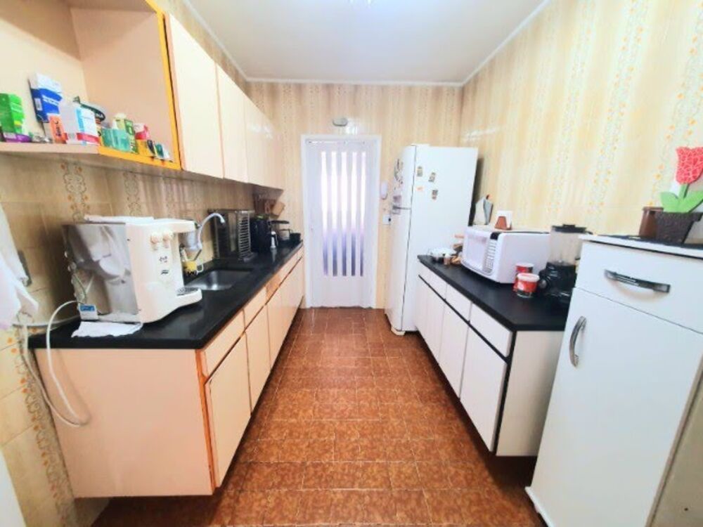 Apartamento à venda com 3 quartos, 110m² - Foto 1