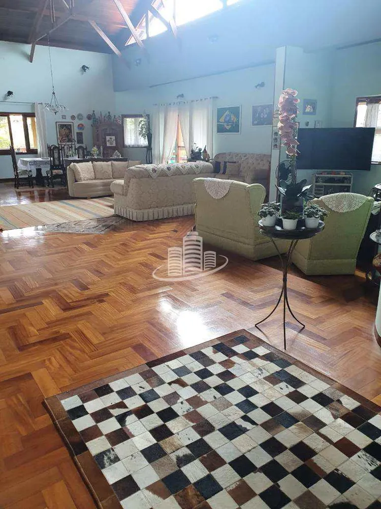 Sobrado, 4 quartos, 780 m² - Foto 1