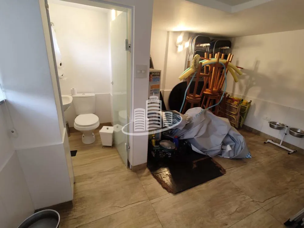 Casa, 3 quartos, 238 m² - Foto 3