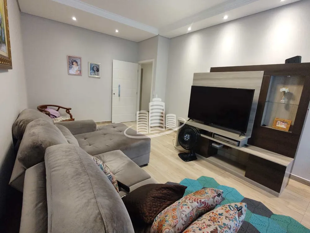 Casa, 3 quartos, 238 m² - Foto 4