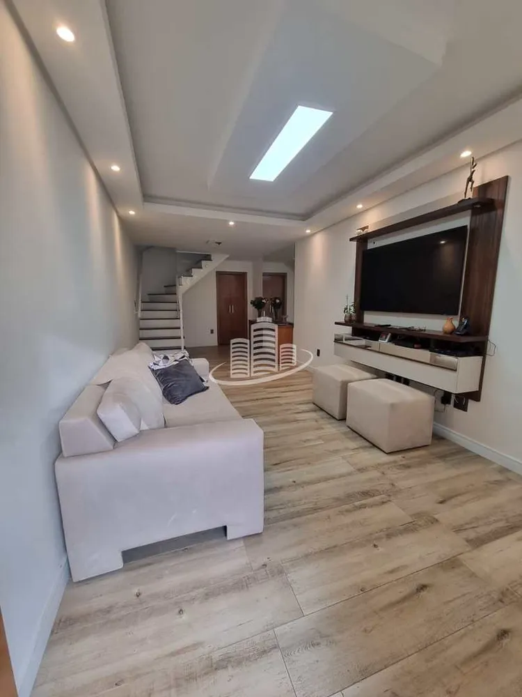 Sobrado, 3 quartos, 114 m² - Foto 1