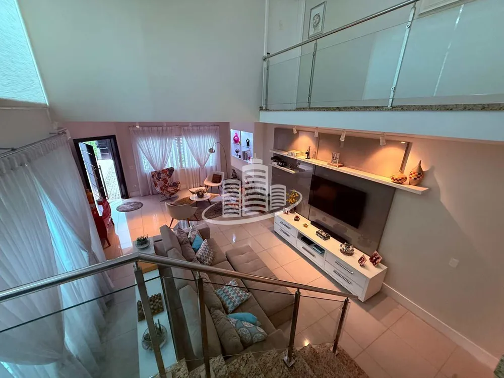 Sobrado, 3 quartos, 253 m² - Foto 4