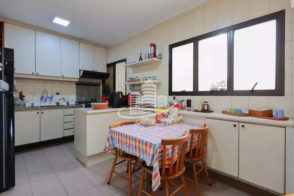 Apartamento, 3 quartos, 174 m² - Foto 1