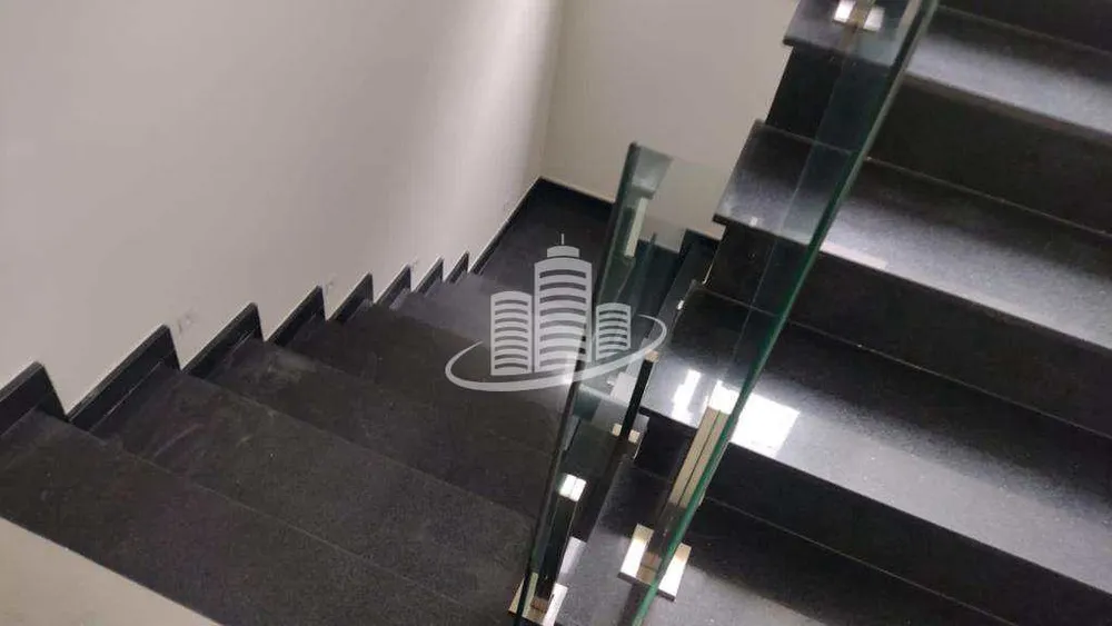 Sobrado, 3 quartos, 220 m² - Foto 2