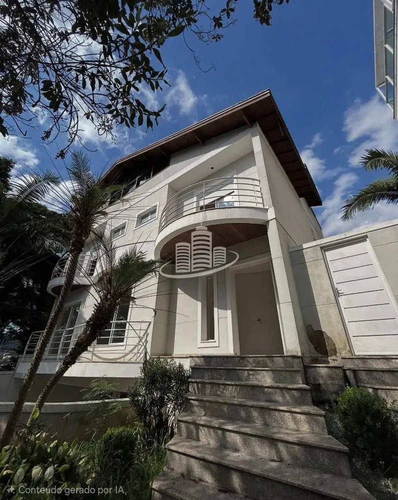 Sobrado, 5 quartos, 300 m² - Foto 1