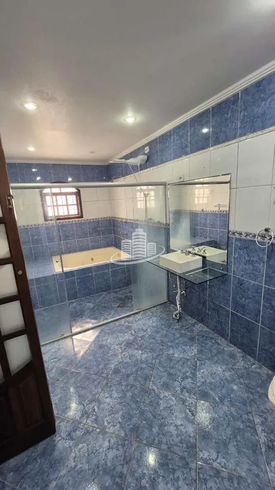 Sobrado, 3 quartos, 330 m² - Foto 2