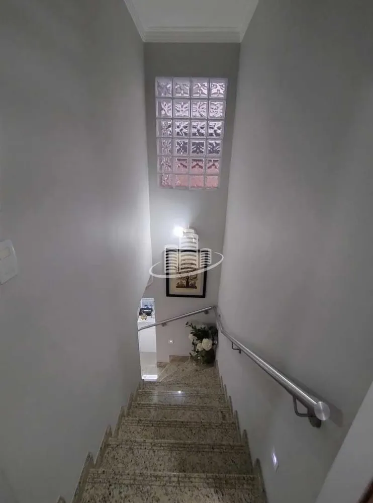 Sobrado, 3 quartos, 200 m² - Foto 2