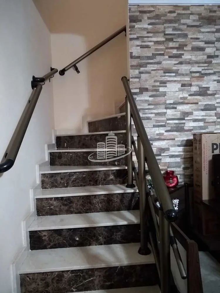 Sobrado, 3 quartos, 249 m² - Foto 6