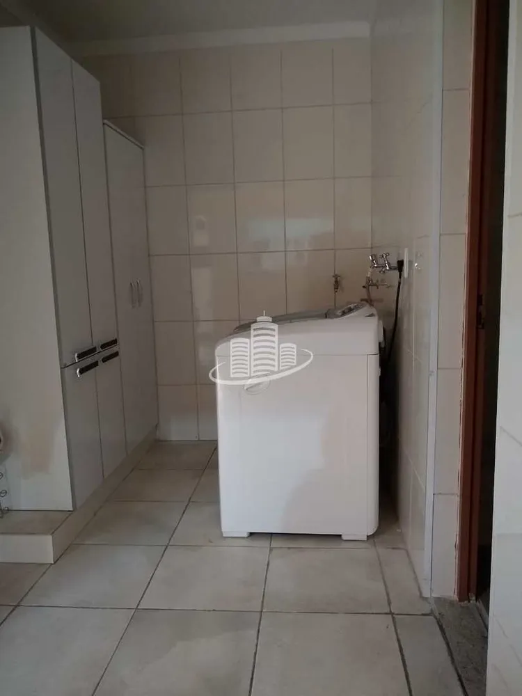 Sobrado, 3 quartos, 249 m² - Foto 8