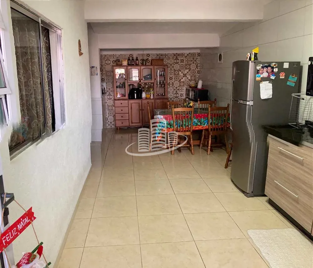 Casa, 4 quartos, 218 m² - Foto 3