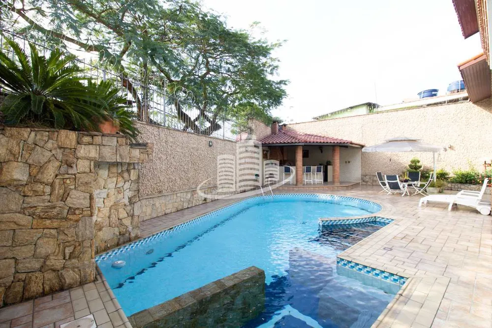 Sobrado, 4 quartos, 580 m² - Foto 2