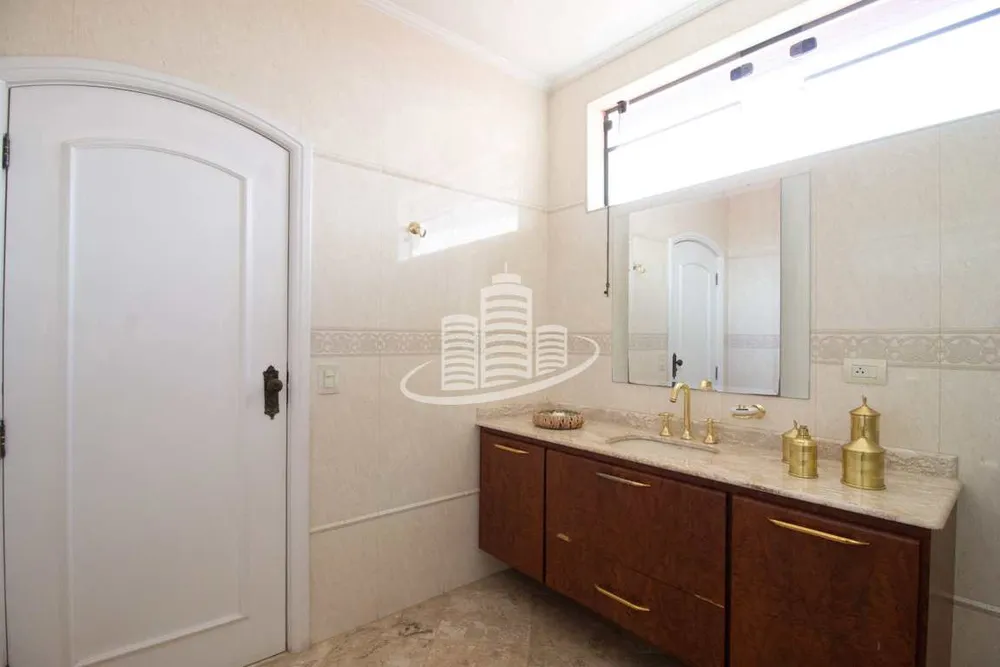 Sobrado, 4 quartos, 580 m² - Foto 1