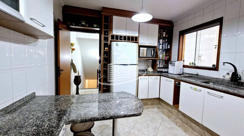 Casa, 3 quartos, 188 m² - Foto 5