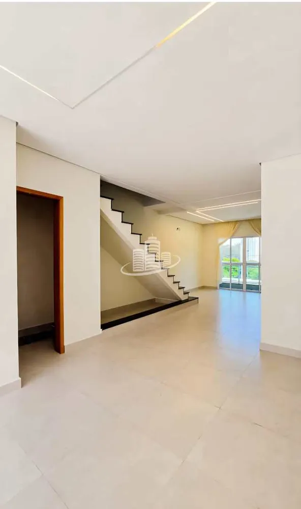 Sobrado, 4 quartos, 145 m² - Foto 1