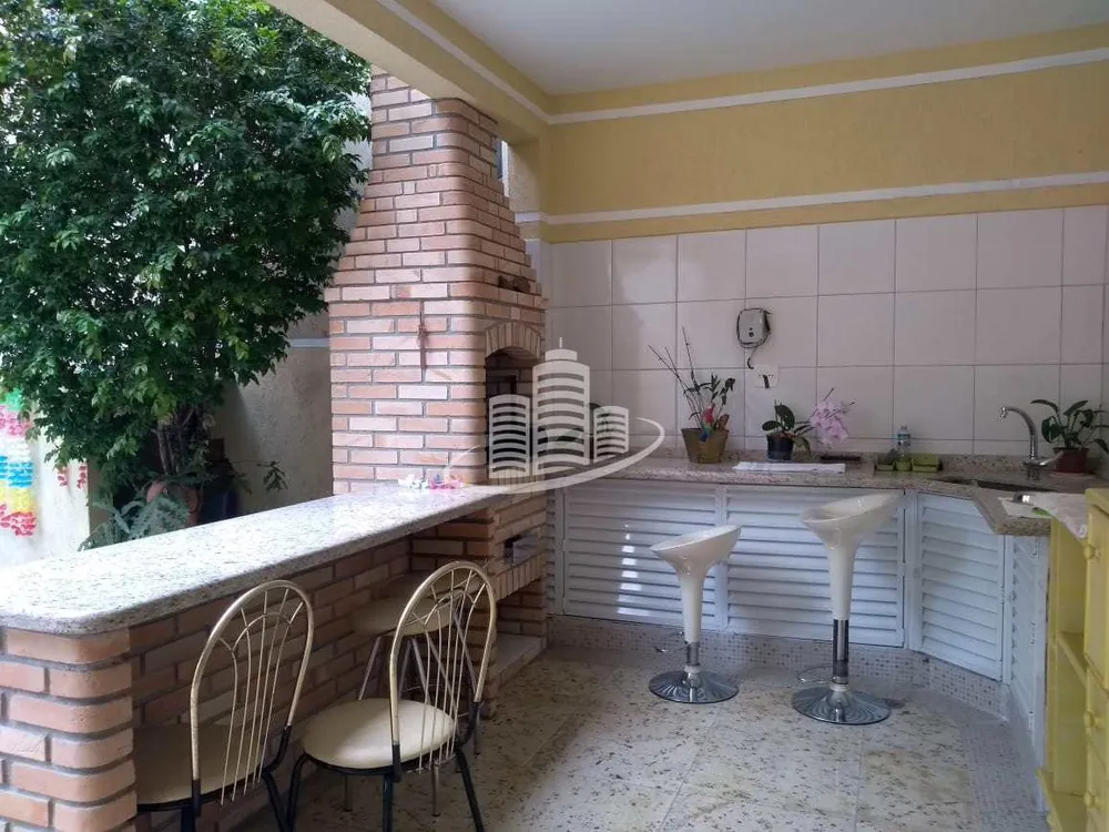 Sobrado, 3 quartos, 305 m² - Foto 8