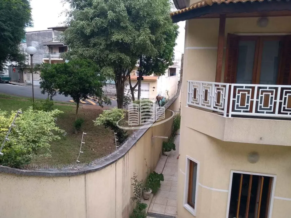Sobrado, 3 quartos, 305 m² - Foto 2