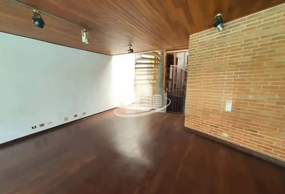 Sobrado, 4 quartos, 266 m² - Foto 1