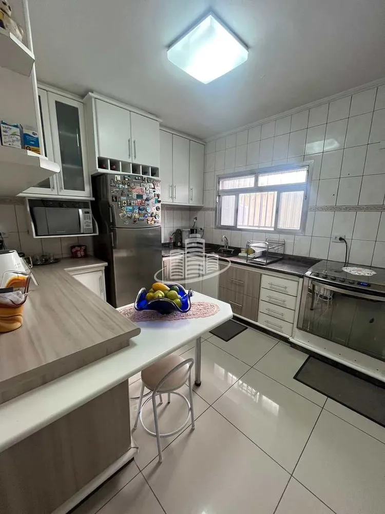 Casa, 3 quartos, 246 m² - Foto 11