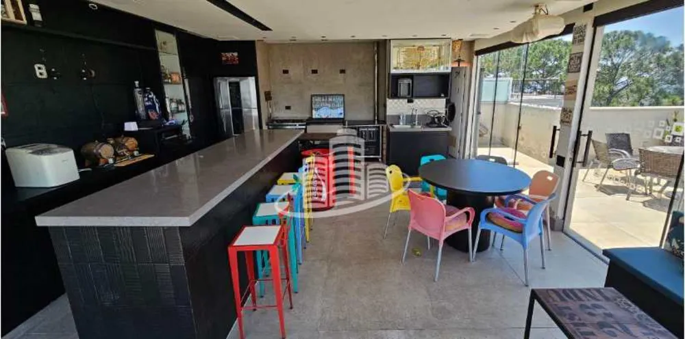 Cobertura, 3 quartos, 266 m² - Foto 8
