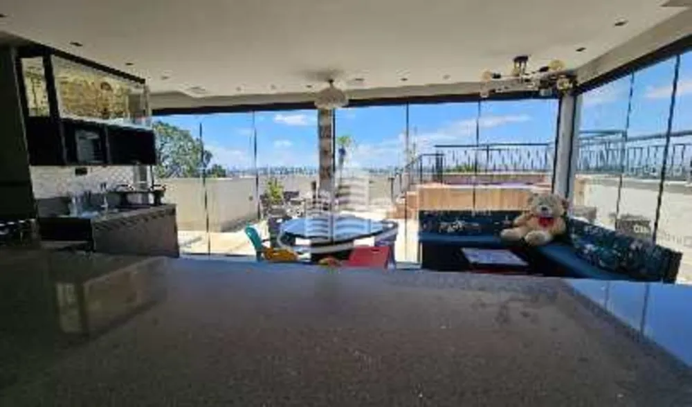 Cobertura, 3 quartos, 266 m² - Foto 9