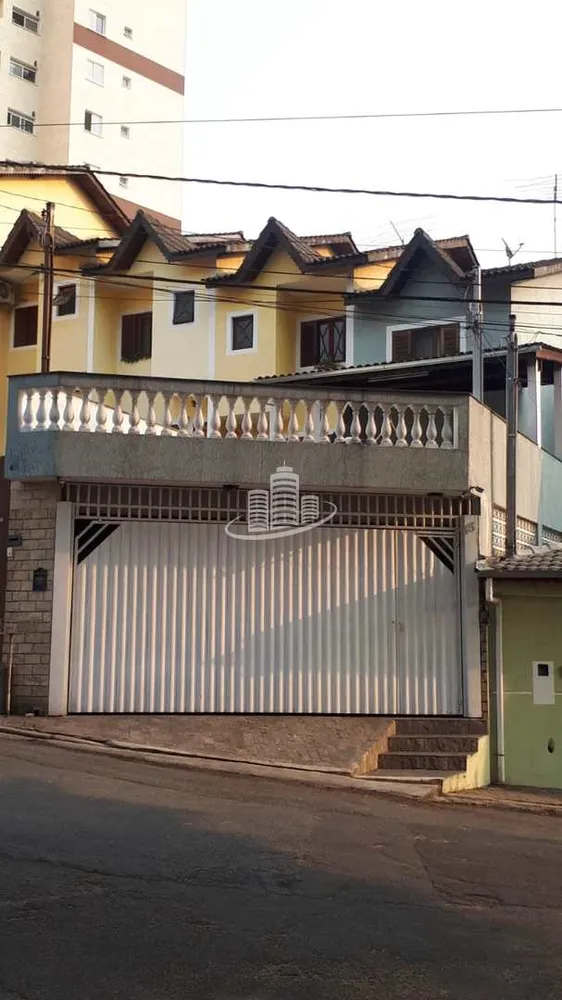 Sobrado, 3 quartos, 239 m² - Foto 1