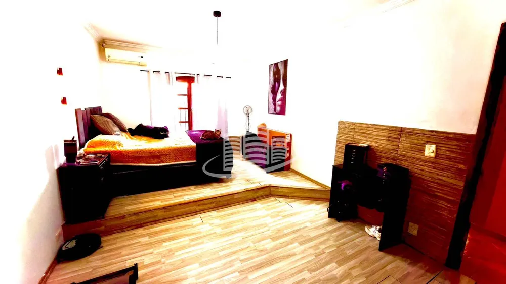 Casa, 3 quartos, 250 m² - Foto 14