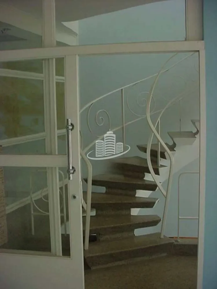 Sobrado, 8 quartos, 350 m² - Foto 8