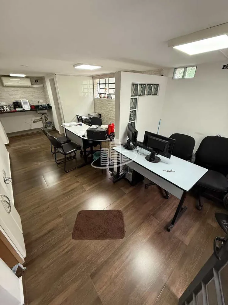 Casa, 3 quartos, 230 m² - Foto 1
