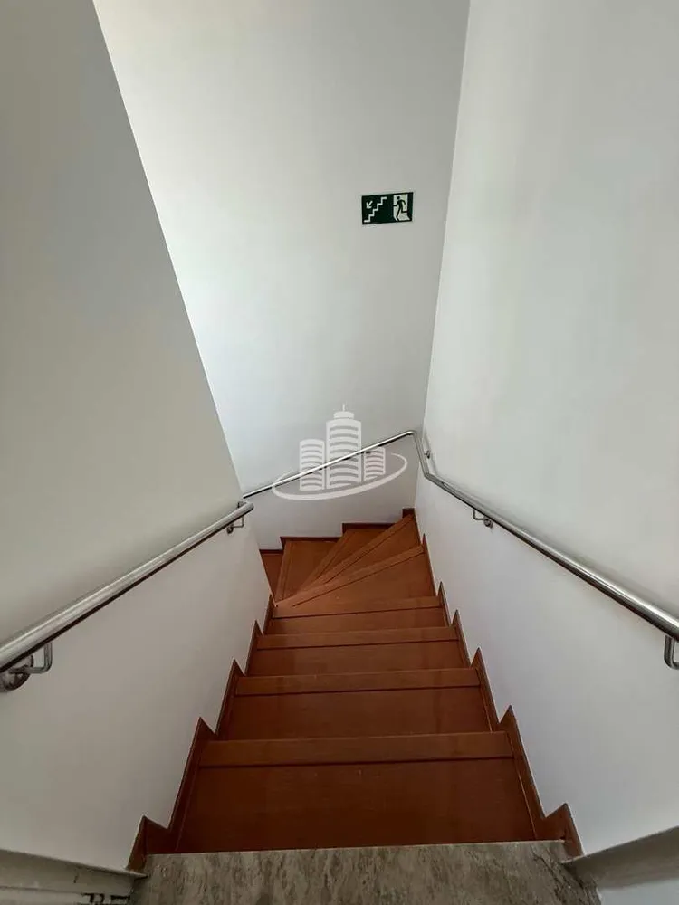 Casa, 8 quartos, 201 m² - Foto 8