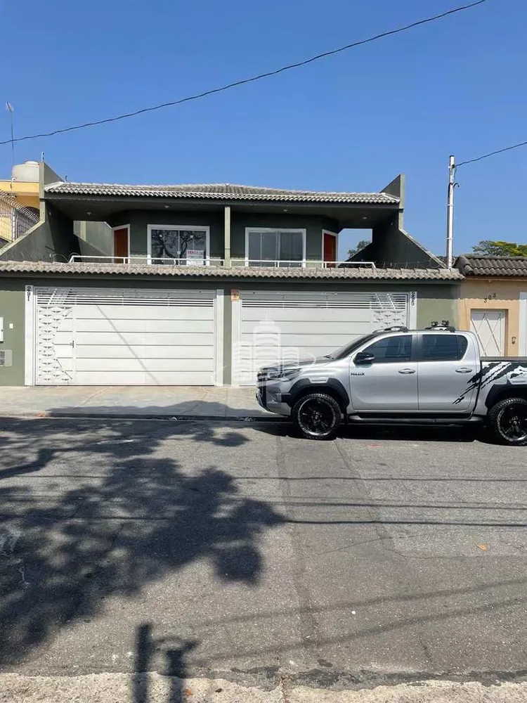 Sobrado, 3 quartos, 204 m² - Foto 1