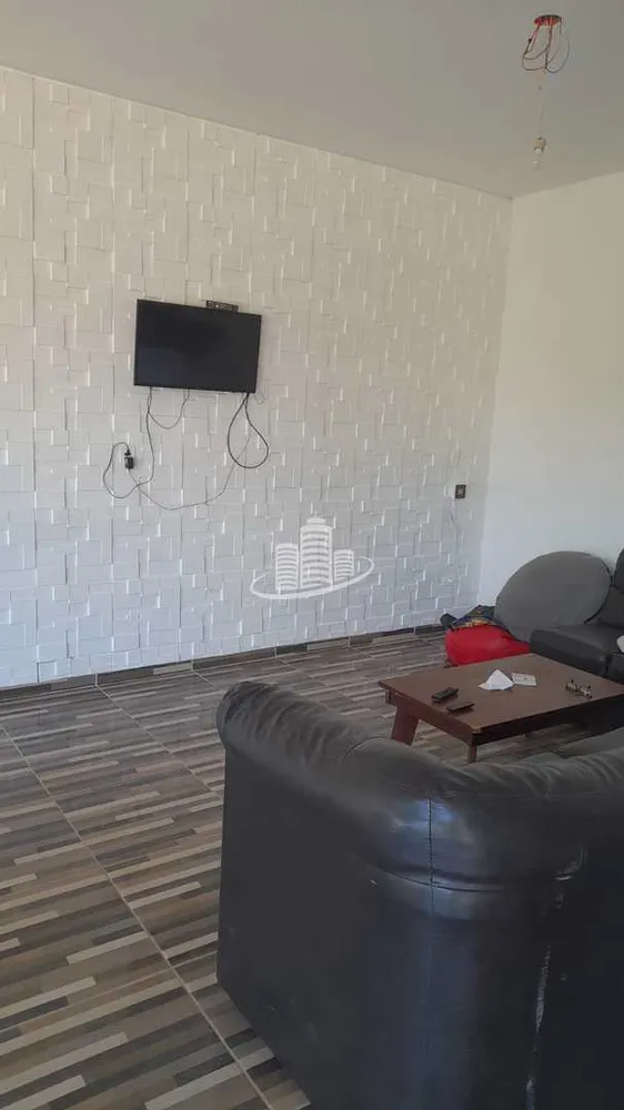 Chácara, 3 quartos, 1600 m² - Foto 2