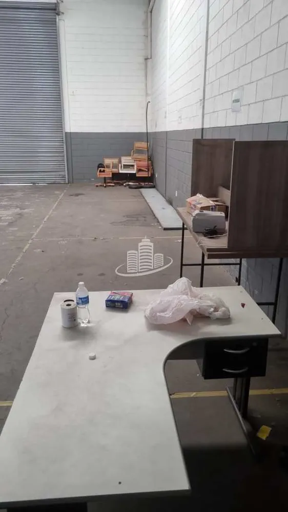 Depósito-Galpão, 240 m² - Foto 2