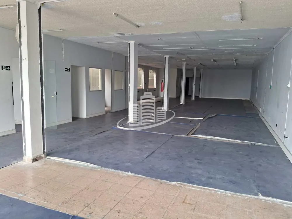 Sala-Conjunto, 300 m² - Foto 1